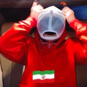 Meet your Posher, Amir